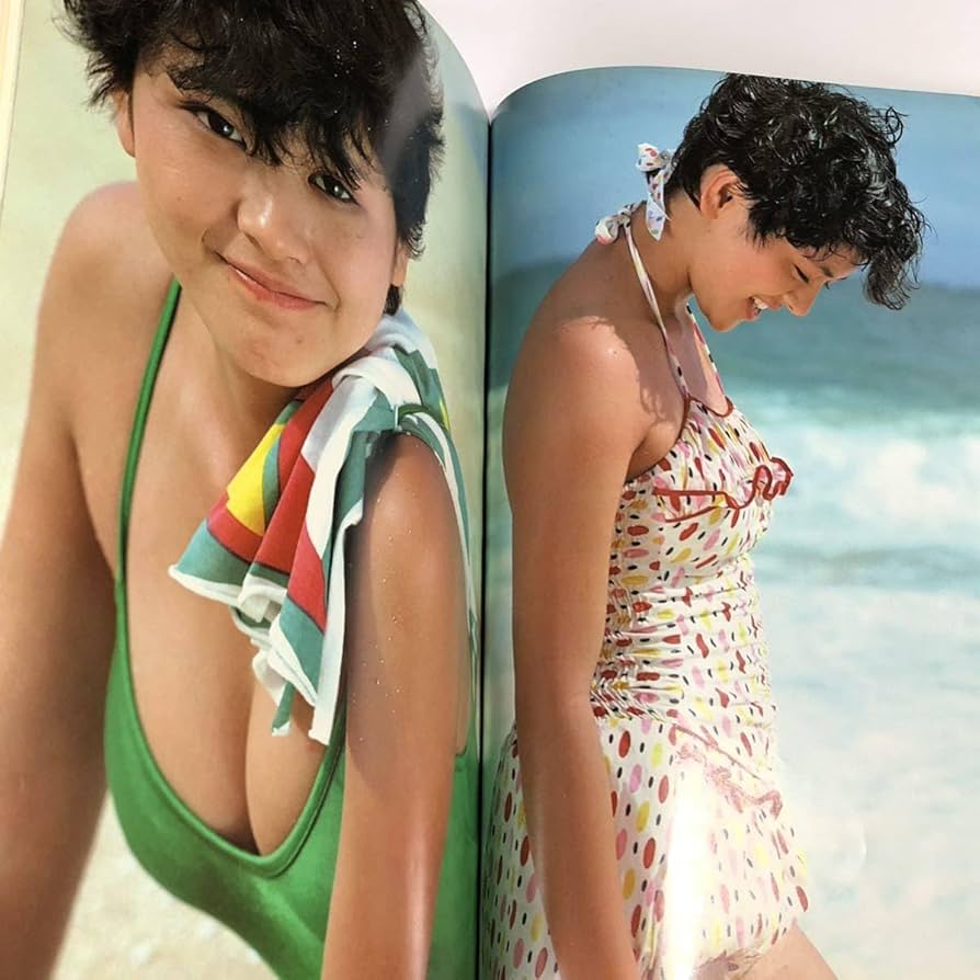 Amazon.co.jp: 小泉今日子 写真集 わたし今日子 キョンキョン